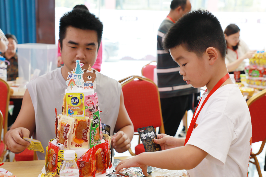 萌娃探班！2025鹽津鋪?zhàn)訂T工家人開放日活動(dòng)正式舉行